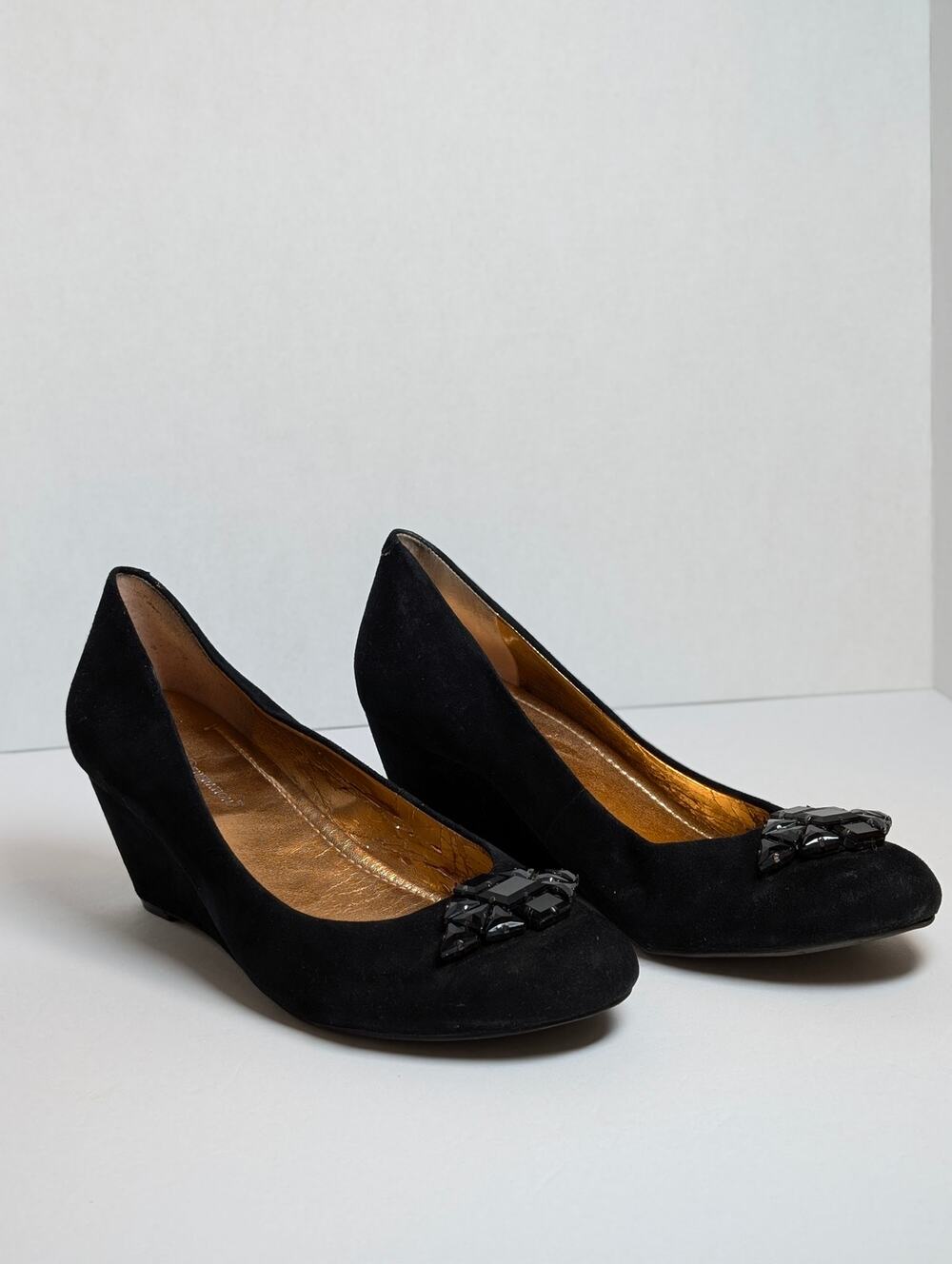 BCBGeneration Women Size 8 Black Suede Wedge Pumps Embellished Toe Gold Insole